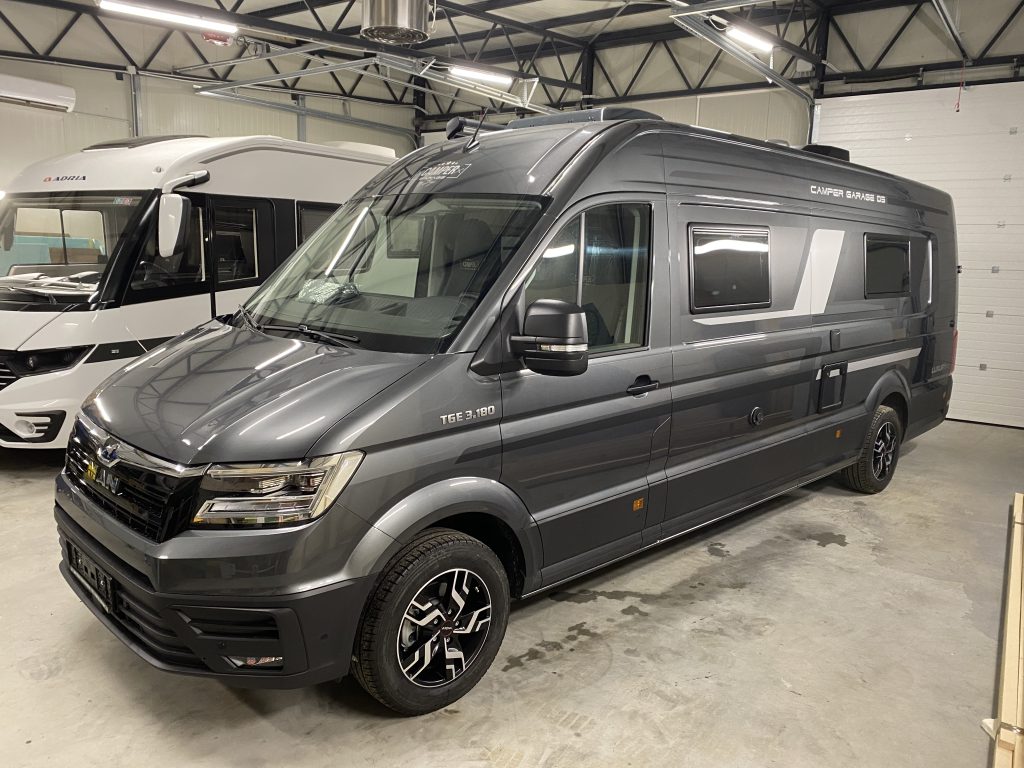 Camper Garage