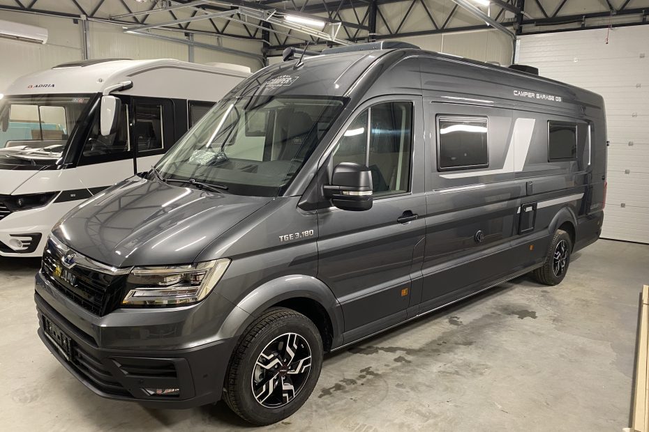 Camper Garage