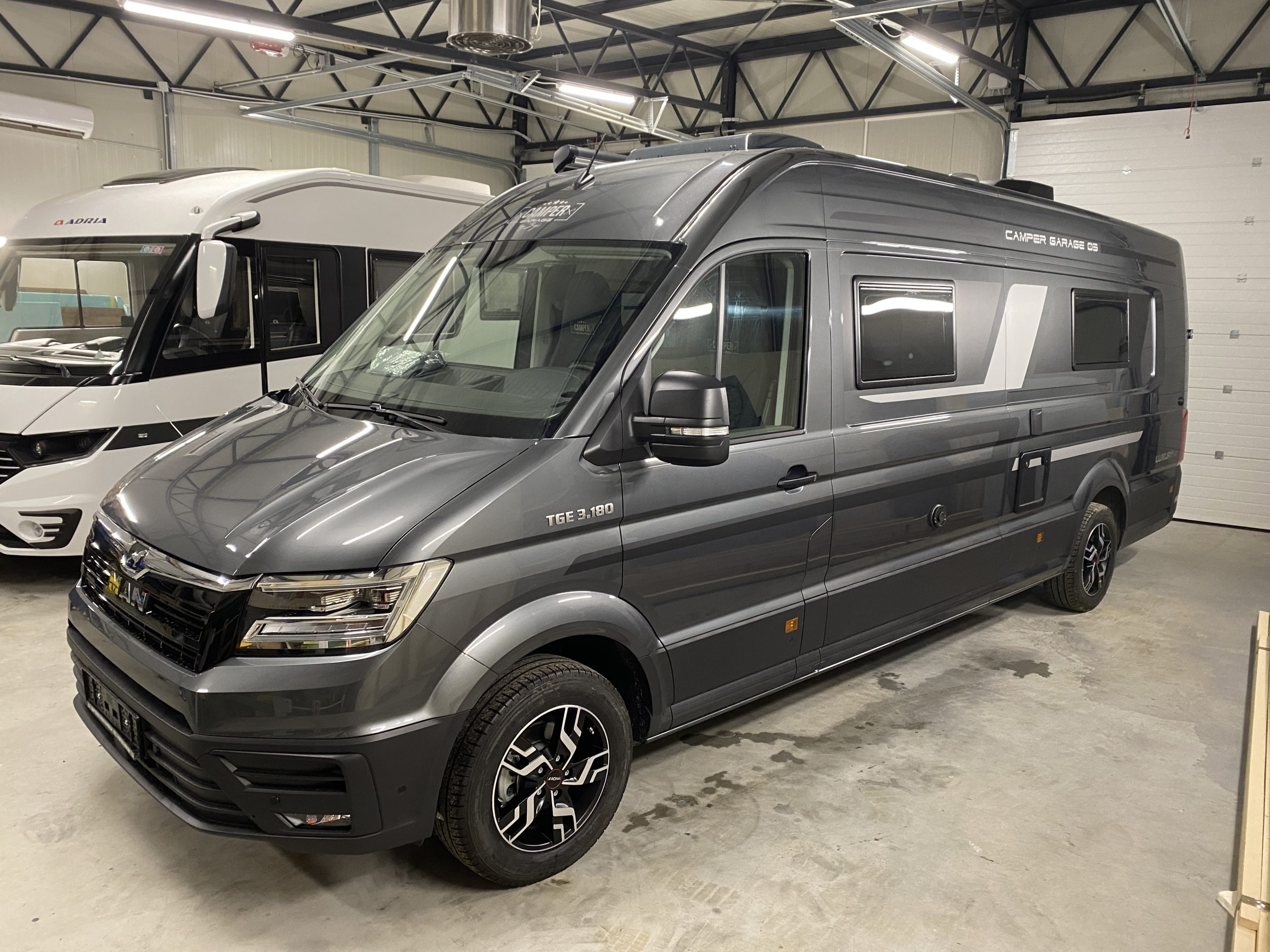 Camper Garage
