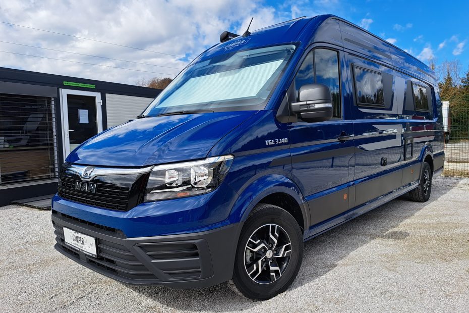 Camper Garage